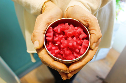 Orsetti Mangia O bevi Fragola